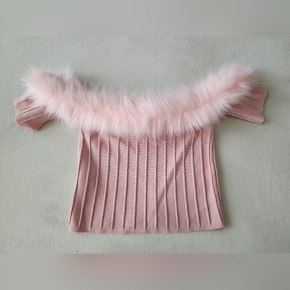 For love and lemons pink fur top - Picture 2 of 2